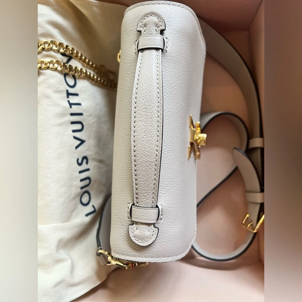 Louis Vuitton absolutely beautiful